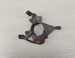 Кулак передний правый для JEEP GRAND CHEROKEE (ZJ) 1993-1998  запчасти бу