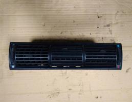 Дефлектор воздушный для AUDI 100 (45) 1991-1994  запчасти бу