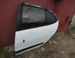 Дверь задняя левая для RENAULT MEGAN 1996-1999  запчасти бу