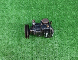 Насос гидроусилителя руля (ГУР) для MITSUBISHI PAJERO 1982-1990  запчасти бу