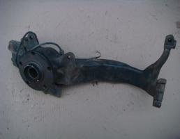 Кулак передний правый для AUDI A8 (D2) 1994-2003  запчасти бу