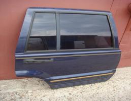 Дверь задняя правая для JEEP GRAND CHEROKEE (ZJ) 1993-1998  запчасти бу