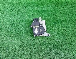 Актуатор (привод) заслонки печки для JEEP GRAND CHEROKEE (WJ) 1999-2004  запчасти бу