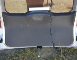 Обшивка крышки багажника для FORD C-MAX 2007-2011  запчасти бу