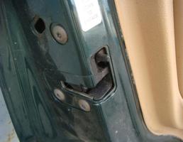 Замок двери задней левой для JEEP GRAND CHEROKEE (ZJ) 1993-1998  запчасти бу