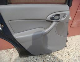 Обшивка двери задней левой для FORD FOCUS I 1998-2004  запчасти бу