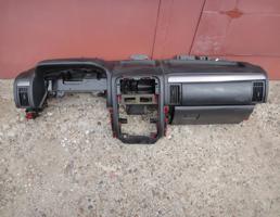 Торпедо (панель приборов) для JEEP GRAND CHEROKEE (WJ) 1999-2004  запчасти бу