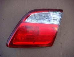 Фонарь крышки багажника правый для NISSAN MAXIMA (A33) 1999-2006  запчасти бу