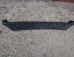 Накладка декоративная для AUDI A8 (D2) 1994-2003  запчасти бу