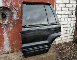 Дверь задняя левая для JEEP GRAND CHEROKEE (WJ) 1999-2004  запчасти бу