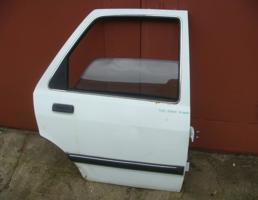 Дверь задняя правая для FORD SIERRA 1987-1993  запчасти бу