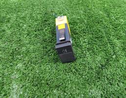 Кнопка противотуманки для AUDI 100 (44) 1983-1991  запчасти бу