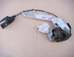Замок двери задней правой для HYUNDAI ELANTRA (XD) 2000-2005  запчасти бу