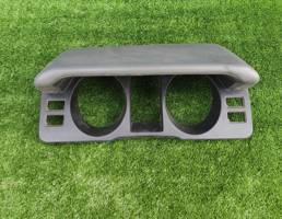 Накладка на панель приборов для MITSUBISHI PAJERO/MONTERO (V1,V2,V3,V4) 1990-1997  запчасти бу