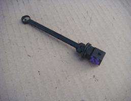 Датчик температуры для AUDI A8 (D2) 1994-2003  запчасти бу