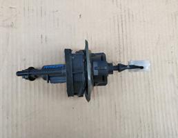 Цилиндр сцепления главный для MAZDA 3 (BK) 2003-2009  запчасти бу