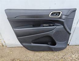 Обшивка двери передней левой для JEEP GRAND CHEROKEE (WK2) 2010-  запчасти бу
