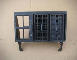 Дефлектор воздушный для AUDI 100 (44) 1983-1991  запчасти бу