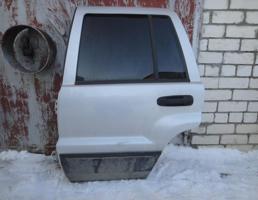 Дверь задняя левая для JEEP GRAND CHEROKEE (WJ) 1999-2004  запчасти бу