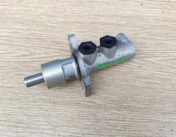 Цилиндр тормозной главный для BMW 7 (E32) 1986-1994  запчасти бу