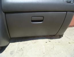 Бардачок (вещевой ящик) для NISSAN ALMERA (N15) 1995-2000  запчасти бу