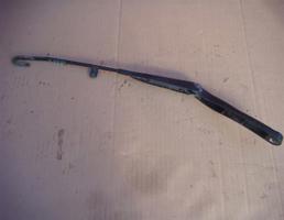 Поводок стеклоочистителя передний левый для AUDI A8 (D2) 1994-2003  запчасти бу