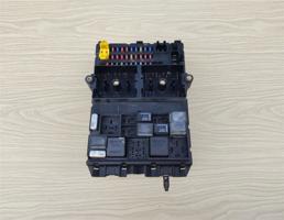 Блок предохранителей для JEEP GRAND CHEROKEE (WJ) 1999-2004  запчасти бу