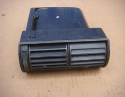 Дефлектор воздушный для AUDI 100 (45) 1991-1994  запчасти бу