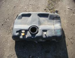 Бак топливный (бензобак) для HYUNDAI ACCENT II (LC) 2000-  запчасти бу