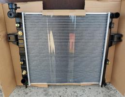 Радиатор охлаждения для JEEP GRAND CHEROKEE (WJ) 1999-2004  запчасти бу