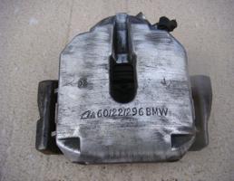 Суппорт передний правый для BMW 5 (E39) 1995-2003  запчасти бу