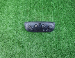 Блок управления отопителем (печкой) для MERCEDES-BENZ W203 2000-2006  запчасти бу