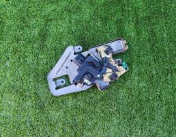 Актуатор (привод) замка багажника для JEEP GRAND CHEROKEE (WJ) 1999-2004  запчасти бу