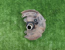 Кулак передний правый для MITSUBISHI PAJERO/MONTERO (V1,V2,V3,V4) 1990-1997  запчасти бу