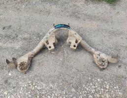 Балка подвески задняя для FORD SIERRA 1987-1993  запчасти бу