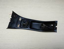 Консоль между сидений для MAZDA XEDOS 6 1992-1999  запчасти бу