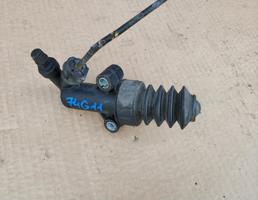 Цилиндр сцепления рабочий для MAZDA 3 (BK) 2003-2009  запчасти бу