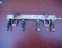 Форсунка топливная для MAZDA 3 (BL) 2009-2013  запчасти бу