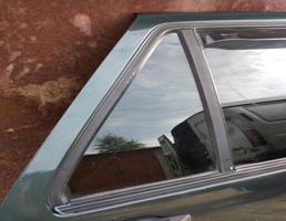 Стекло двери задней правой (форточка) для SAAB 9000CS 1994-1998  запчасти бу