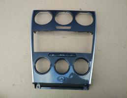 Консоль торпедо (ценральная) для MAZDA 6 (GG) 2002-2007  запчасти бу