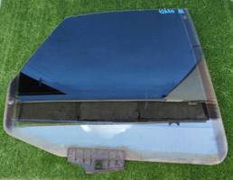 Стекло двери задней правой для AUDI A8 (D2) 1994-2003  запчасти бу