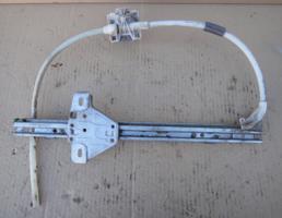 Стеклоподъёмник механический задний левый для RENAULT MEGAN 1999-2002  запчасти бу