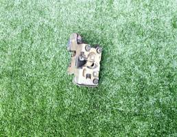 Замок двери задней левой для JEEP CHEROKEE (XJ) 1990-2001  запчасти бу