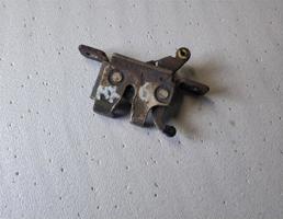 Замок капота для MAZDA XEDOS 6 1992-1999  запчасти бу