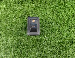 Кнопка (выключатель) для MITSUBISHI PAJERO/MONTERO (V1,V2,V3,V4) 1990-1997  запчасти бу